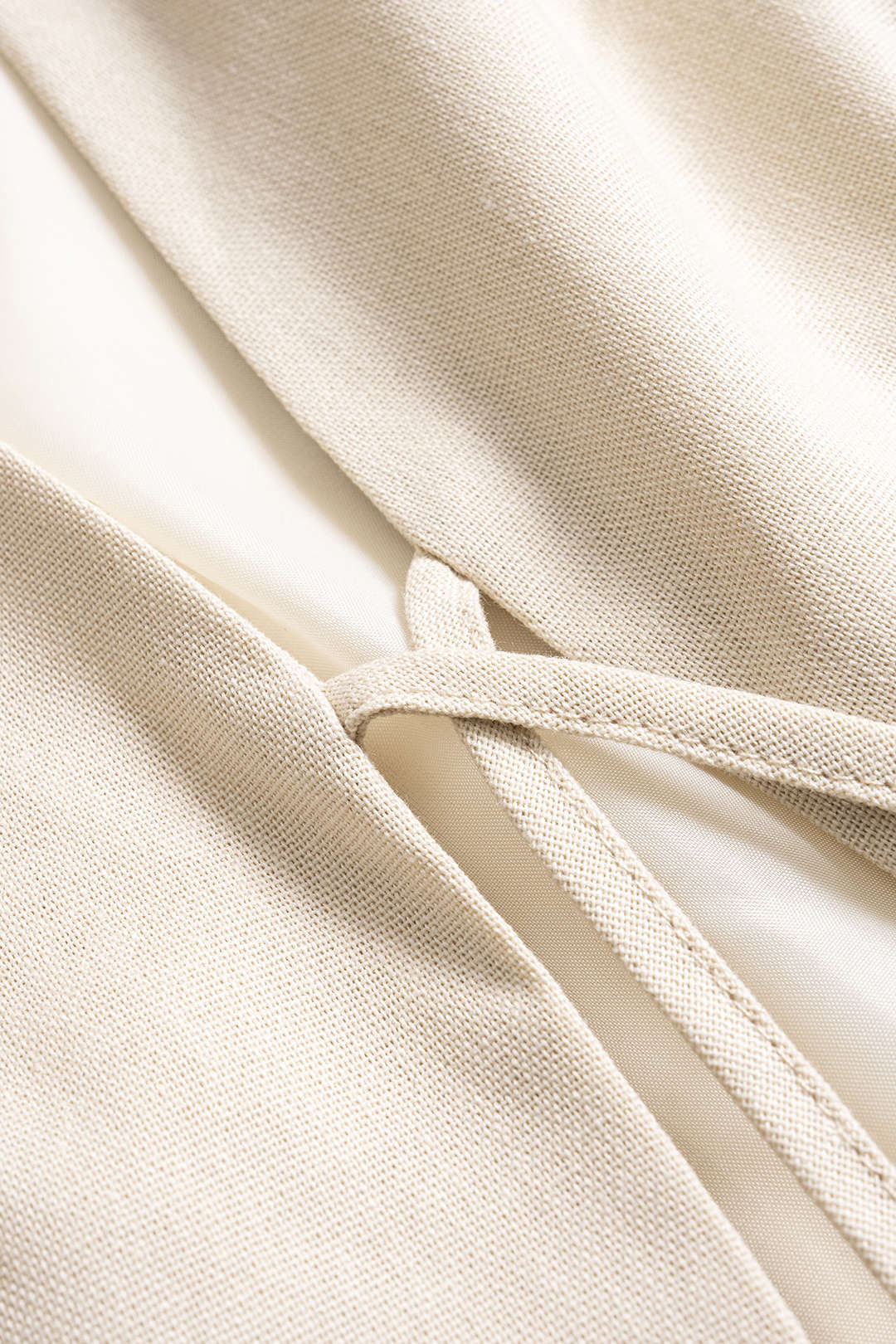 Gümüş Boncuklu Ön Bağlamalı Polyester Karışımlı Yelek